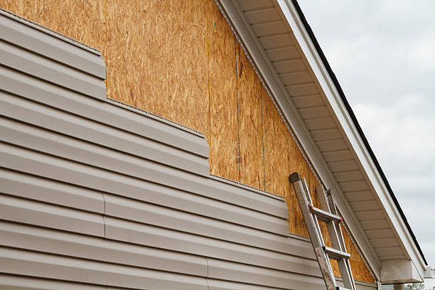 24/7 Emergency Storm Damage Siding Repair experts in Elkwood, VA